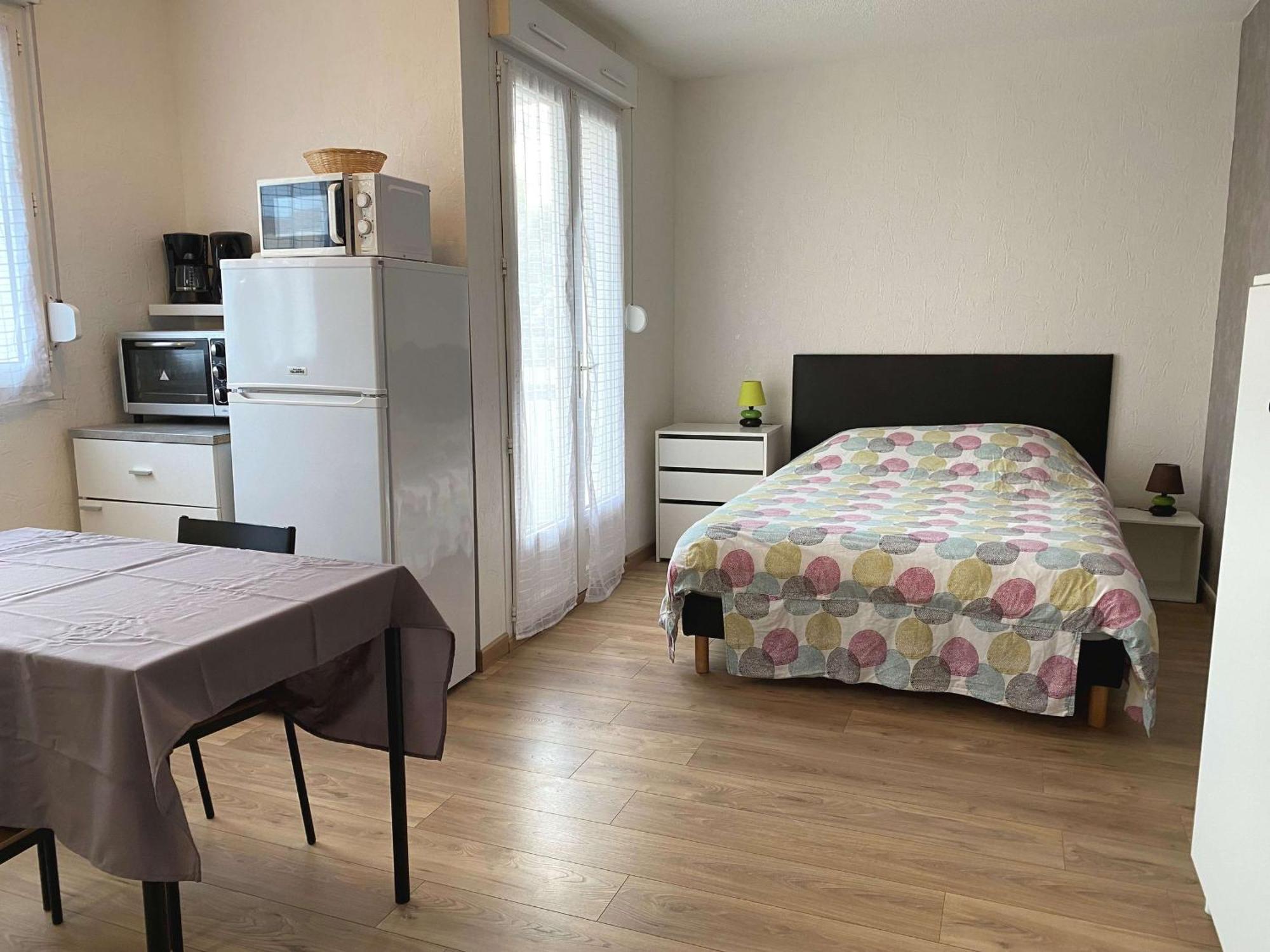 Studio Renove Avec Balcon, Proche Commerces, Wifi Et Cellier Privatif - Balaruc-Les-Bains. - Fr-1-553-13 Exterior foto